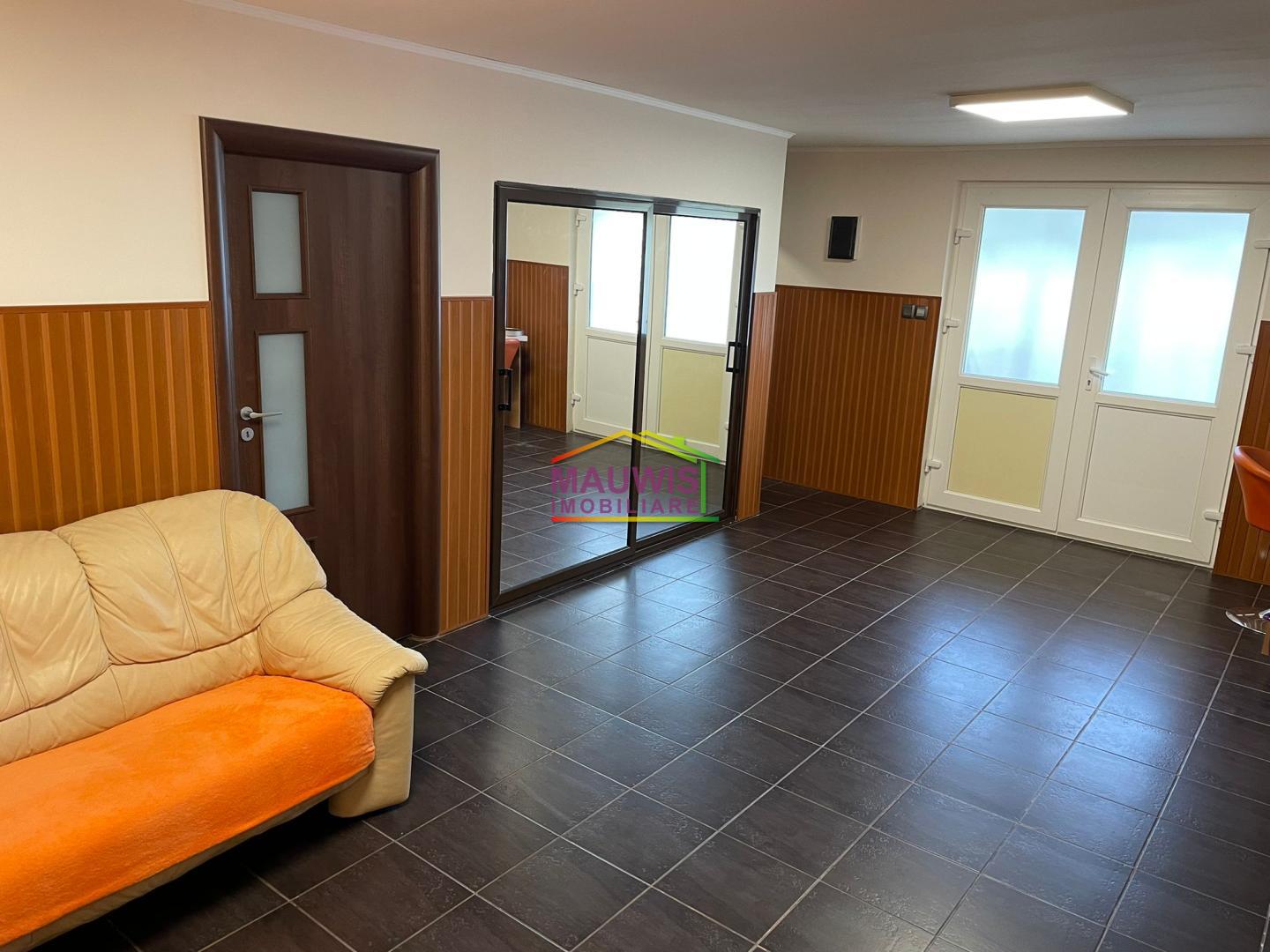 6_22617c2778ecbb462ad2.jpg Inchiriez spatiu comercial zona Aparatorii Patriei la 4 min de metrou