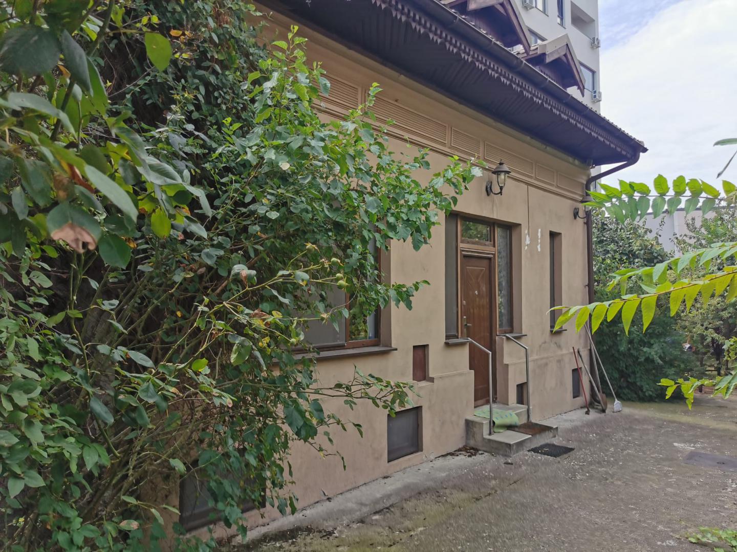 Cel mai ieftin teren central!!! – in zona Calea 13 Septembrie –