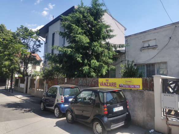 Vand teren 311 mp in zona pasajului Piata Muncii.