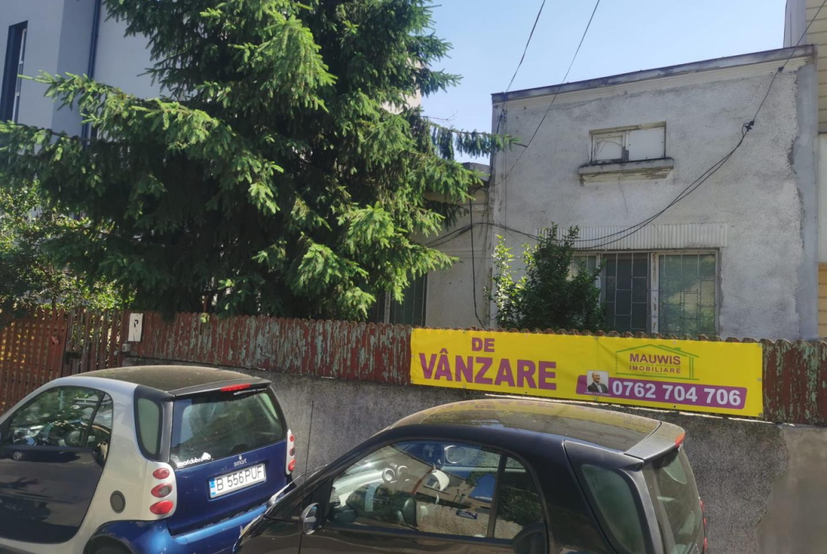 Vand teren 311 mp in zona pasajului Piata Muncii.
