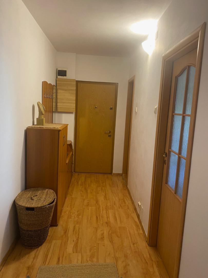 pitagora-315855413-1-9a87b8cd0094-foto-1_orig Vanzari 2 Camere Tineretului RENOVAT INTEGRAL