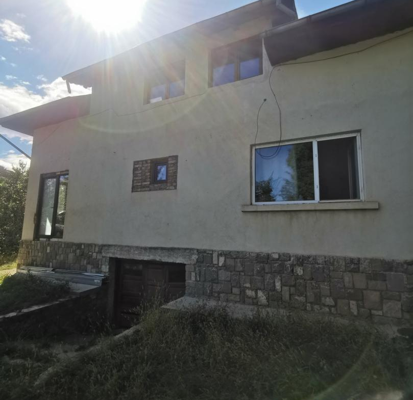 Casa P+S cu teren ultracentral in Breaza – vis-a-vis de Liceul Militar