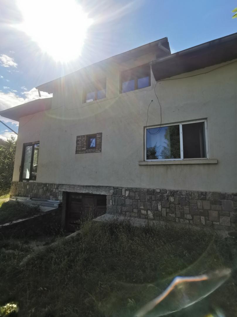 Casa P+S cu teren ultracentral in Breaza – vis-a-vis de Liceul Militar
