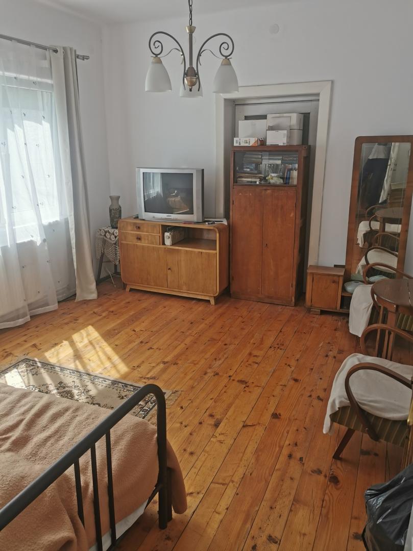 Casa P+S cu teren ultracentral in Breaza – vis-a-vis de Liceul Militar
