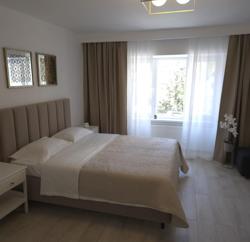 Unirii Nerva Traian