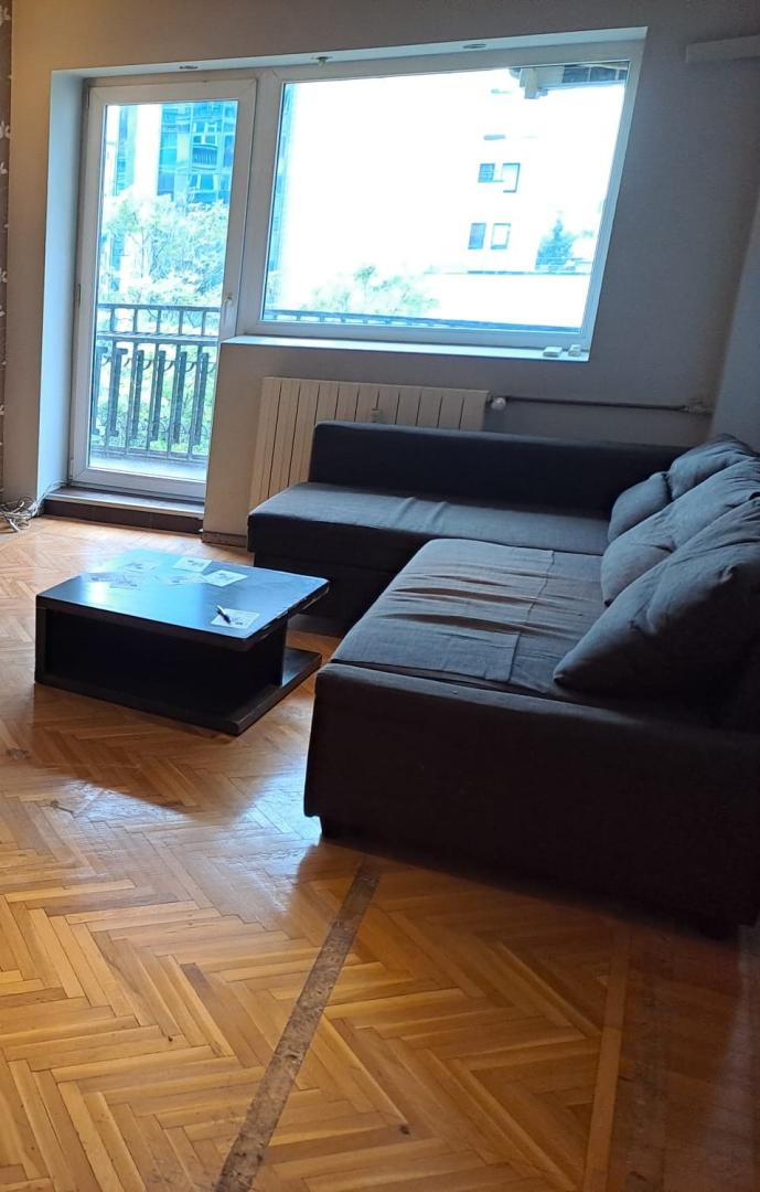 pitagora-315857234-1-08e8dac2-foto-3-bis_orig Apartament 3 camere SPATIOS chiar pe Bd UNIRII