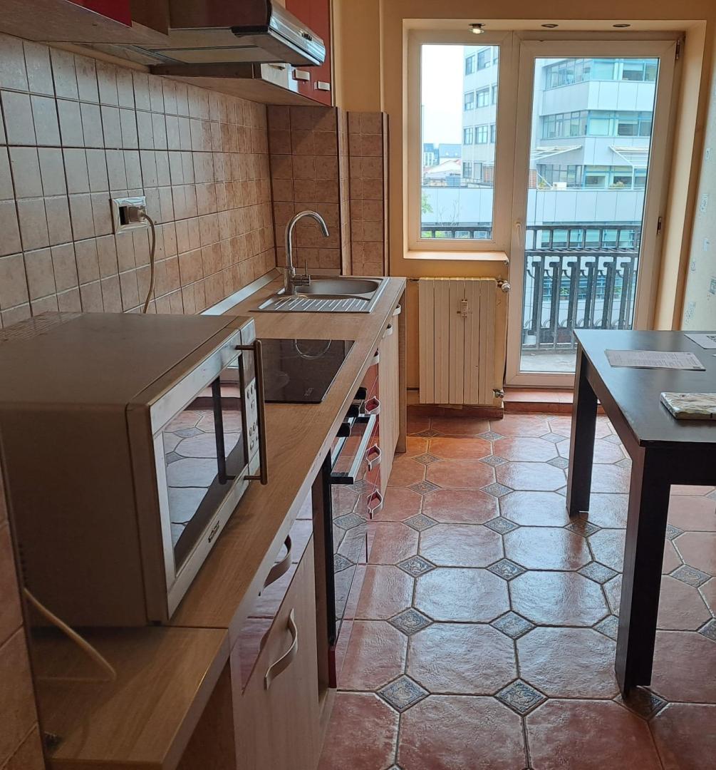 pitagora-315857234-4-58c7029b-foto-6-bis_orig Apartament 3 camere SPATIOS chiar pe Bd UNIRII