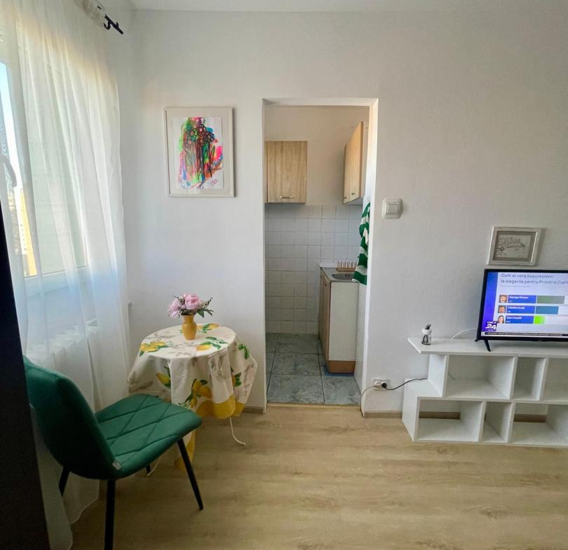 Garsoniera Pta Alba Iulia COMPLET RENOVATA si UTILATA