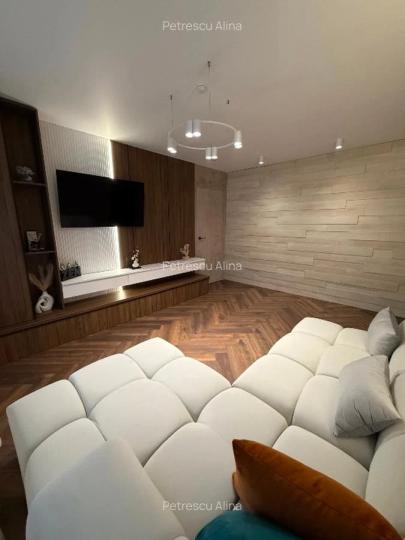 Vand ap deosebit cu 3 camere  in zona Stefan Cel Mare – Obor