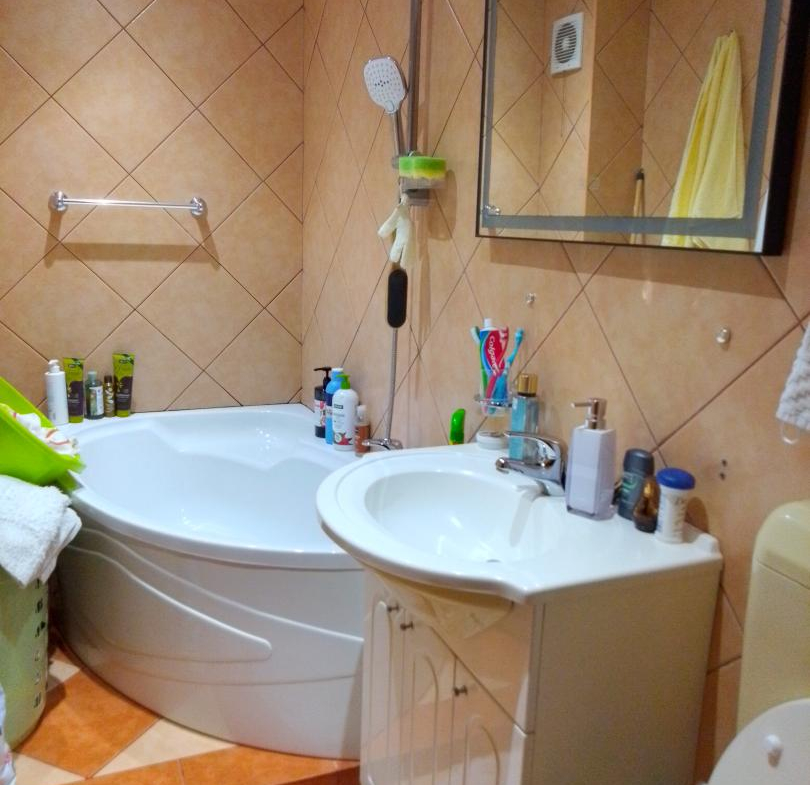 Apartament 2 Camere 61MP 1989  Basarabia Costin Georgian METROU
