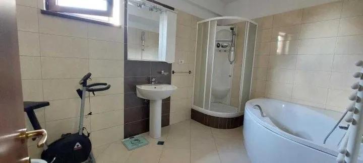 Vand apartament deosebit cartier Baneasa, Ioan Ionescu de la Brad.