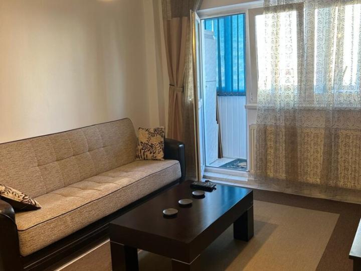 Apartament 2 Camere 1983 Ultracentral Polona Stefan cel Mare METROU