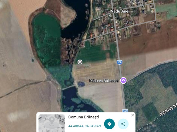 Vand teren intravilan la Vadu Anei – (2 loturi)la 80 m de lac.