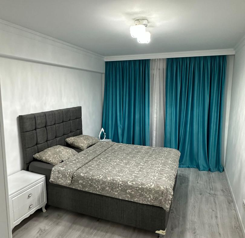Inchiriez apartament 2 camere in Complex Rose Residence Pipera