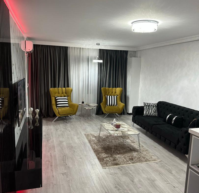 Inchiriez apartament 2 camere in Complex Rose Residence Pipera