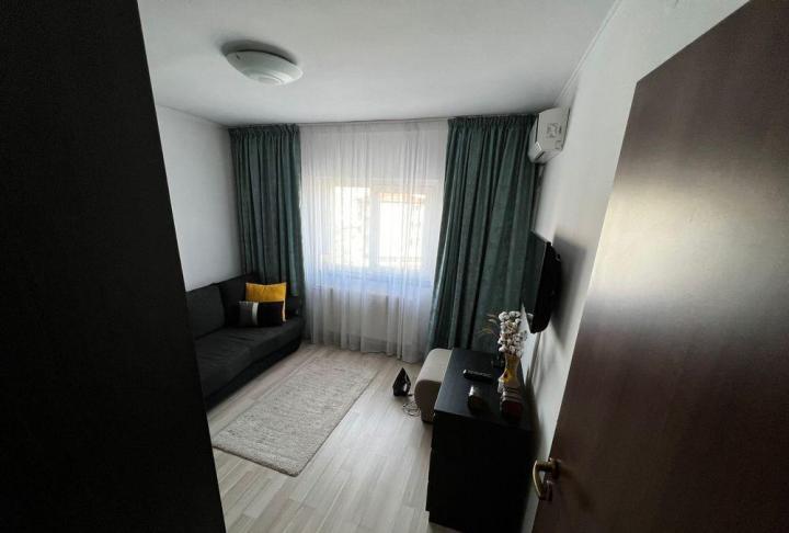 Apartament 3 Camere 1995 SUPERB Mall Vitan Nerva Goga PARCARE