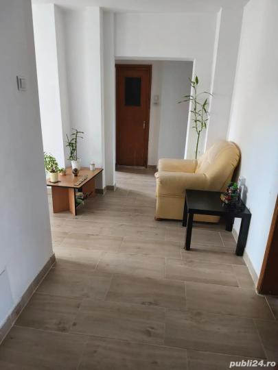 Pta Muncii / Cal Calarasi / 3 min Metrou / dec / bl 1995 /