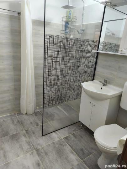 Pta Muncii / Cal Calarasi / 3 min Metrou / dec / bl 1995 /