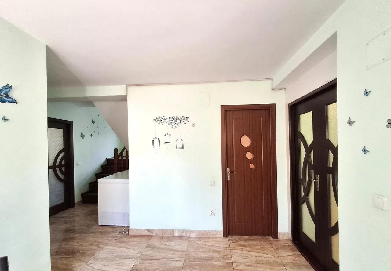 Vila 2011 Su 250MP 7 camere Voluntari METRO Pret EXCELENT