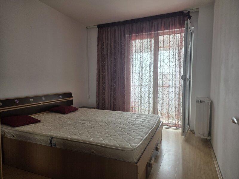 Camil Ressu / Metrou Dristor 3-4 minute /