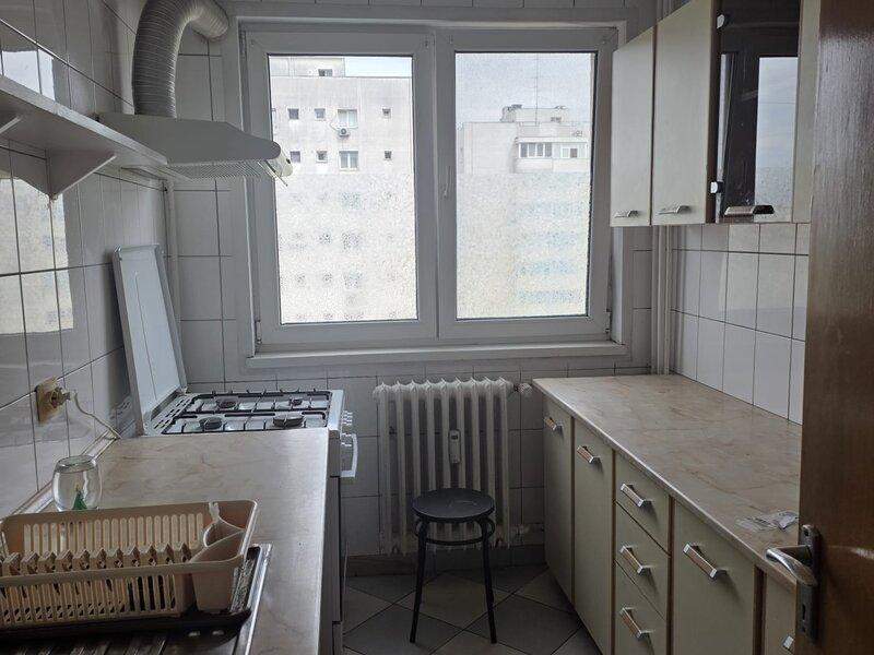 Camil Ressu / Metrou Dristor 3-4 minute /