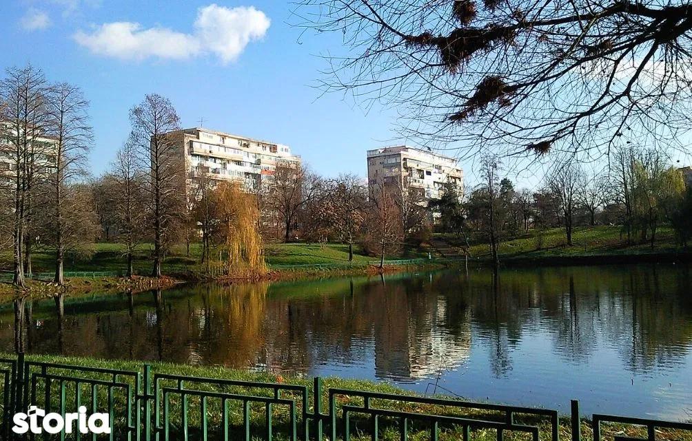 Lacul Tei Parcul Circului/ Luigi Galvani /