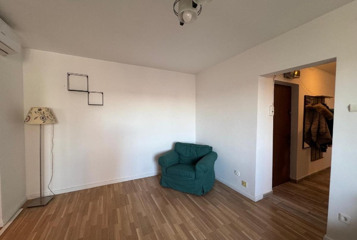 Iancului / Avrig / 4 minute Metrou Iancului / bl 1981 / renovat /