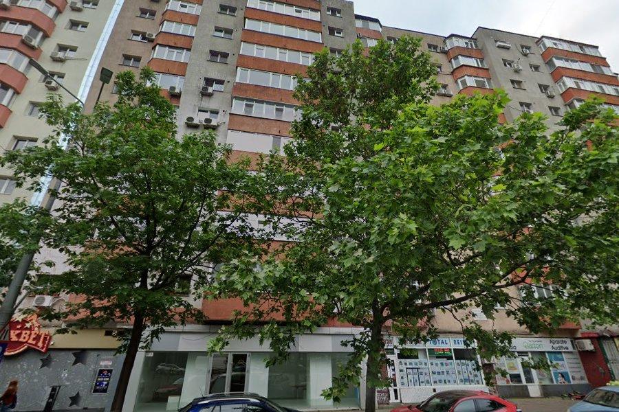 Stefan cel Mare / vis a vis de Parcul Circului /  3 min Metrou / et 1