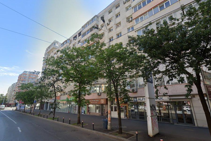 Mosilor / Eminescu / renovat / bl 1982 /