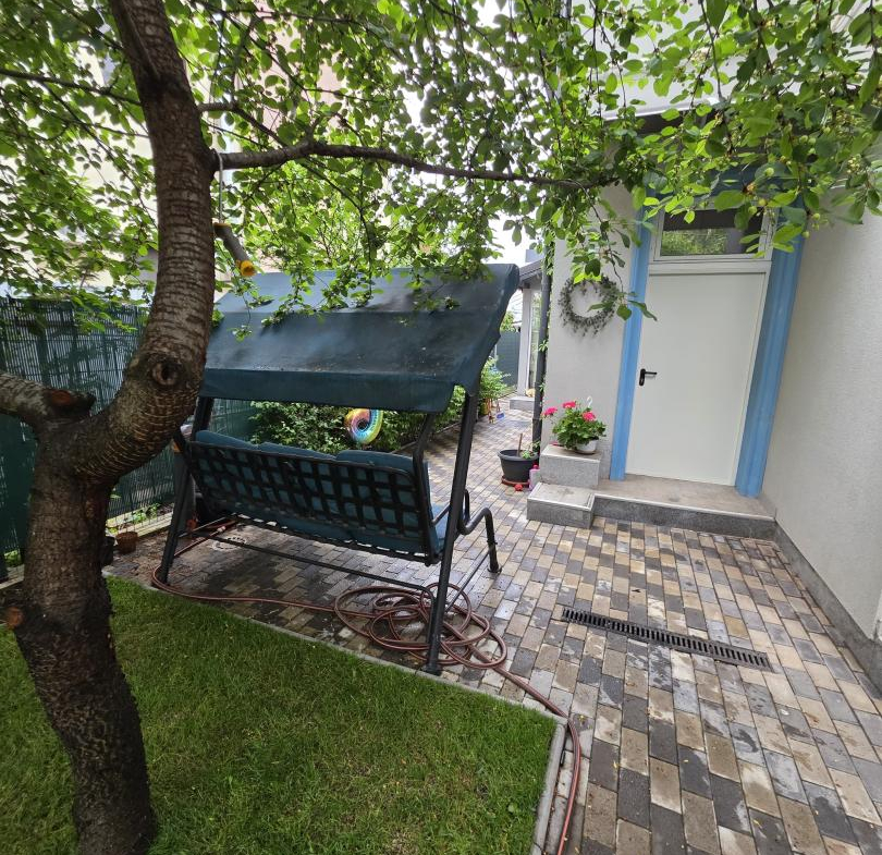 5 min metrou Iancului Casa renovata 2020 D+P+Pod pe teren 295 mp