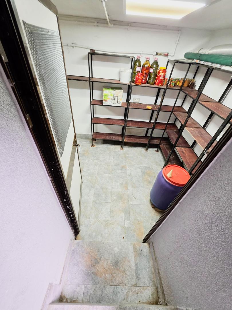 5 min metrou Iancului Casa renovata 2020 D+P+Pod pe teren 295 mp