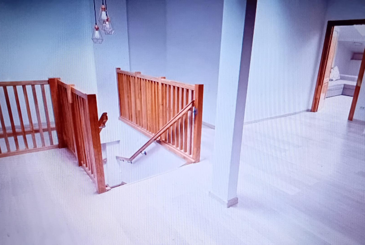 5 min metrou Iancului Casa renovata 2020 D+P+Pod pe teren 295 mp