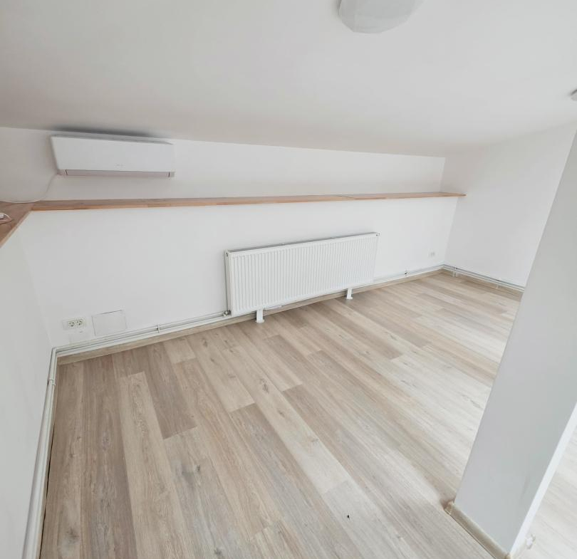 5 min metrou Iancului Casa renovata 2020 D+P+Pod pe teren 295 mp