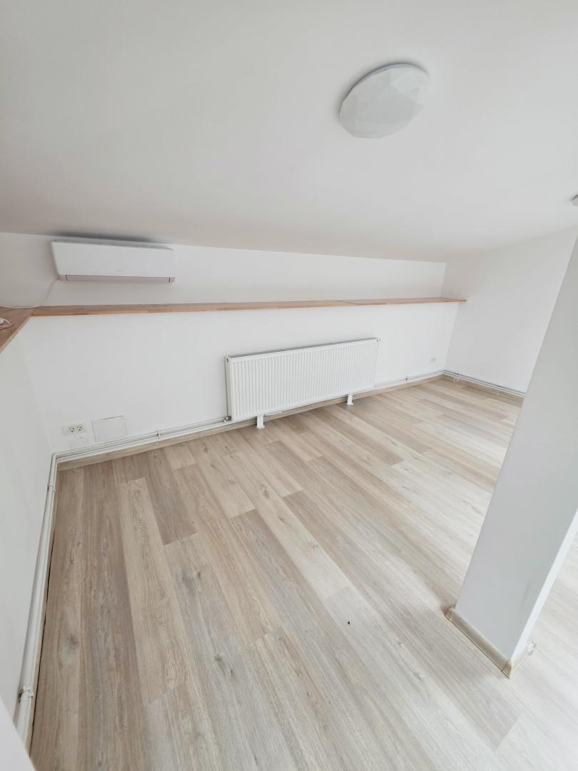 5 min metrou Iancului Casa renovata 2020 D+P+Pod pe teren 295 mp