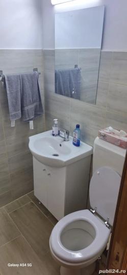 Muncii 3 cam decomandat / bl 1995 / 3 min Metrou/