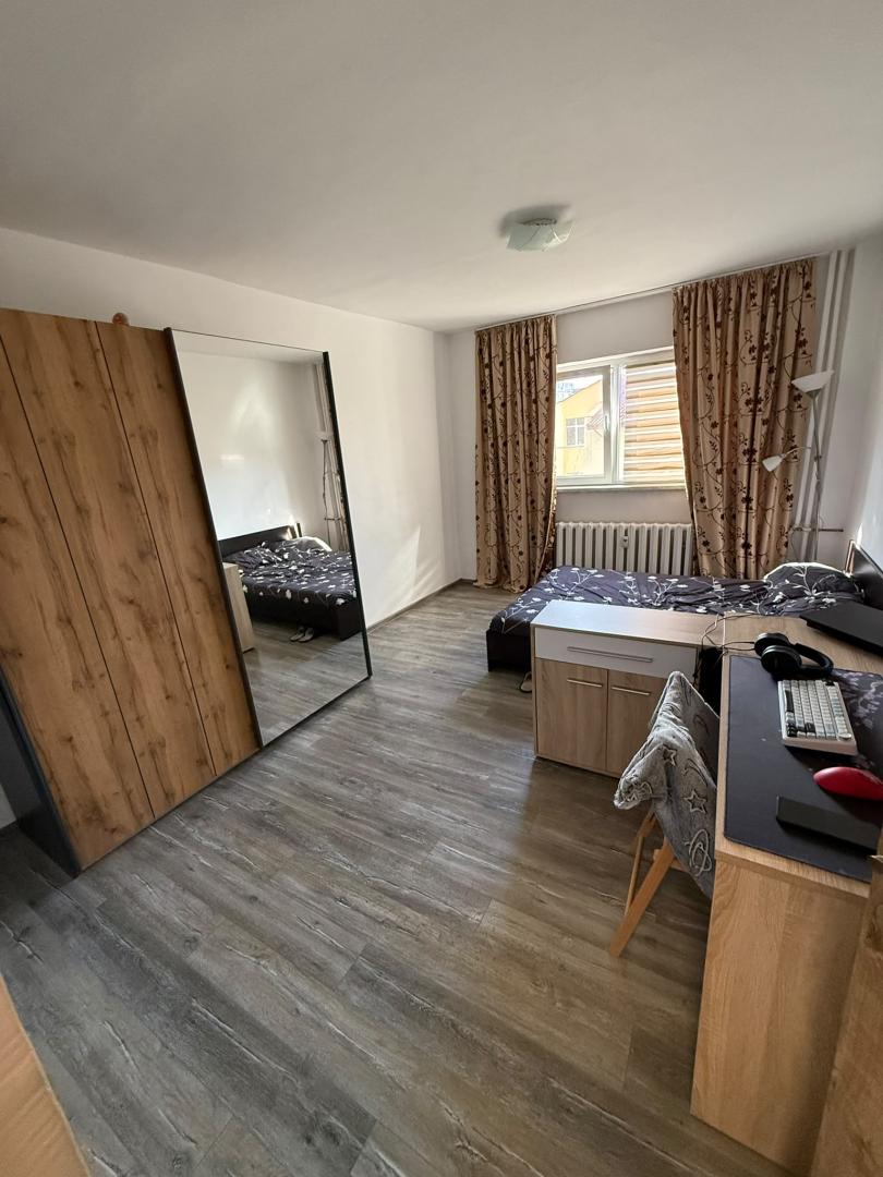 Apartament 2 camere 57 MP 1980 Tudor Vladimirescu Ghencea
