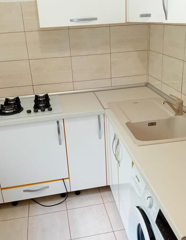 10 MIN PARC IOR METROU TITAN GARS CF.1 DECOMANDAT CU BALCON ETAJ 3/4