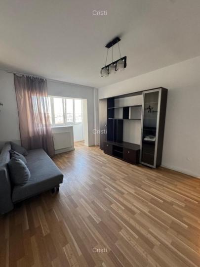 Iancului / Avrig / bl 1981 / 4 min Metrou /