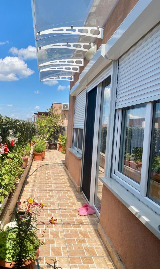 Vand apartament 2 camere Linda Residence Industriilor