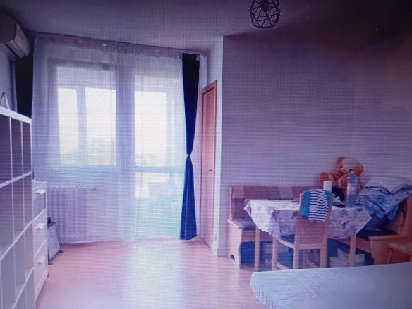 5 min Metrou Parc Maior Coravu Cf.1 cu balcon etaj 7/10 bloc 2 lifturi