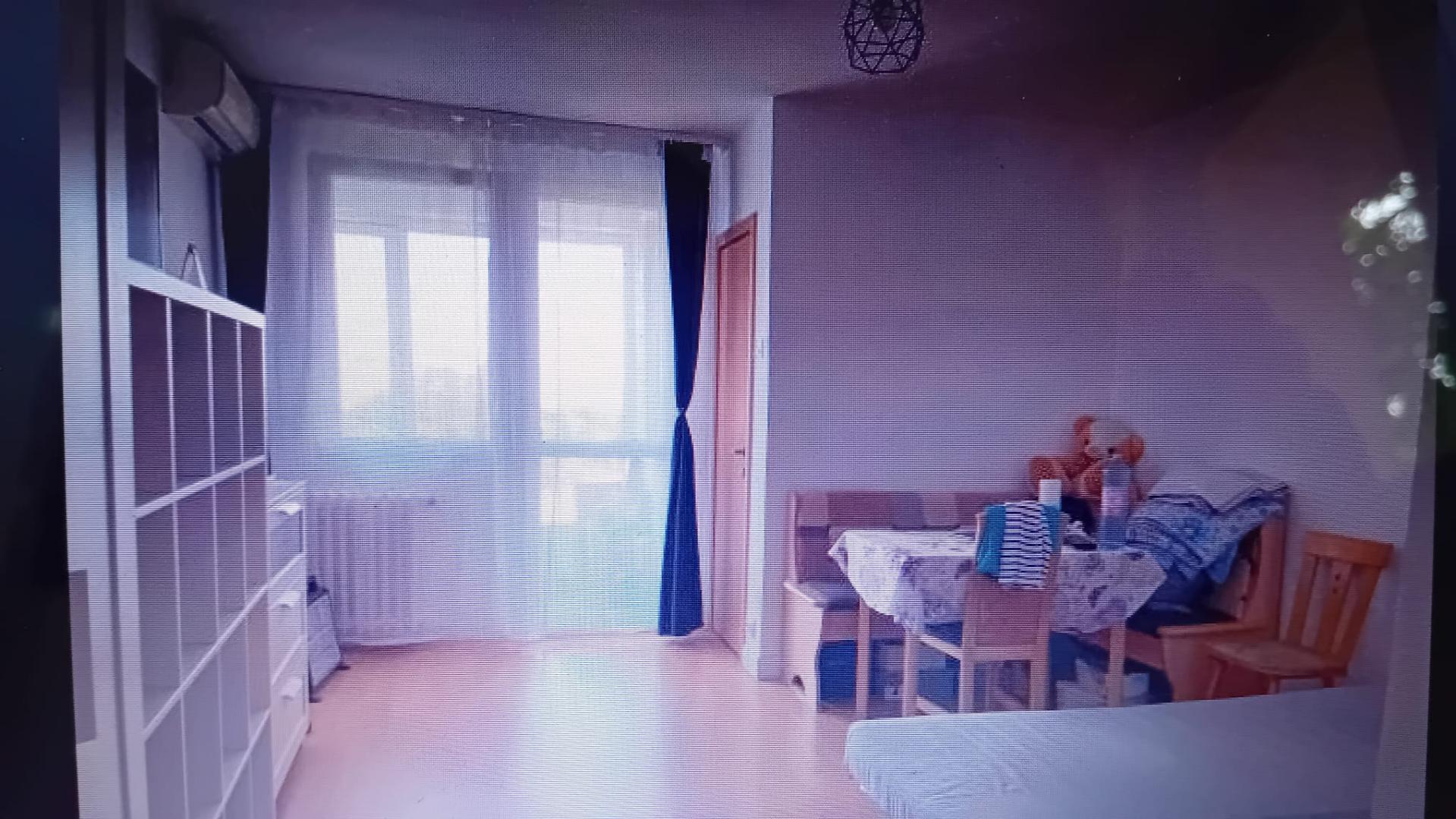 5 min Metrou Parc Maior Coravu Cf.1 cu balcon etaj 7/10 bloc 2 lifturi
