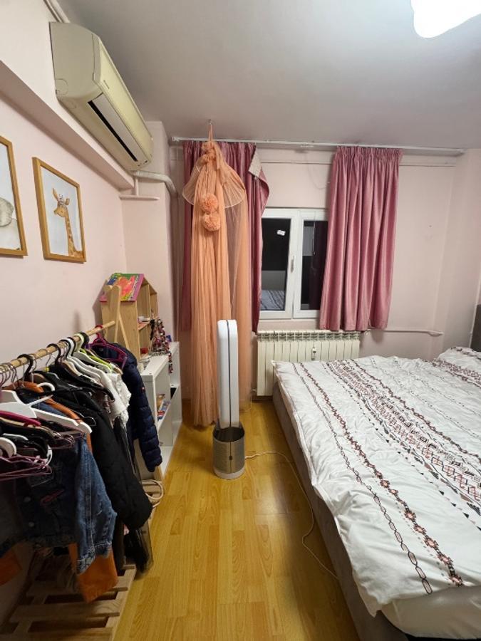 Mosilor aproape de Eminescu / Metrou Obor /