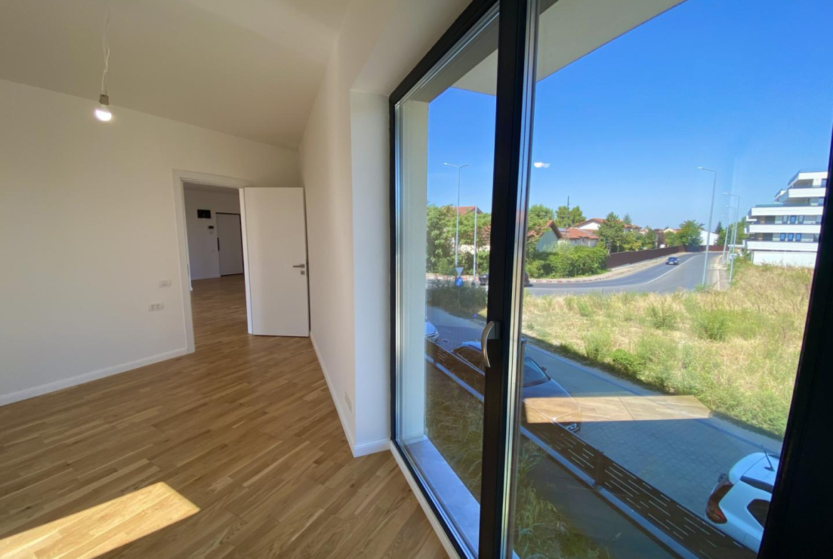Vand Apartament 2 camere in imobil nou Pipera