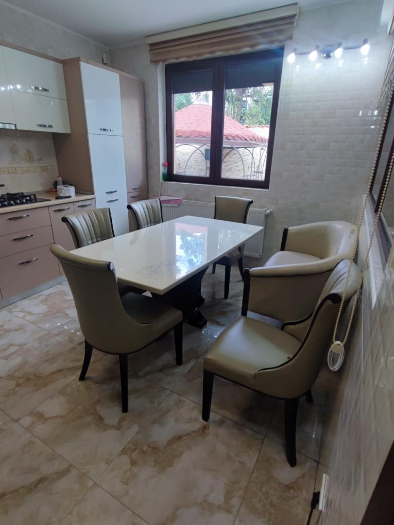 Vand Vila P+1 Barbu Bradescu nr 35 sector 2.