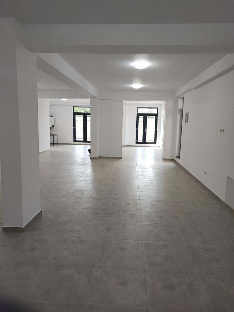 Inchiriez spatiu comercial -189mp – Titan – Bv Nicolae Grigorescu