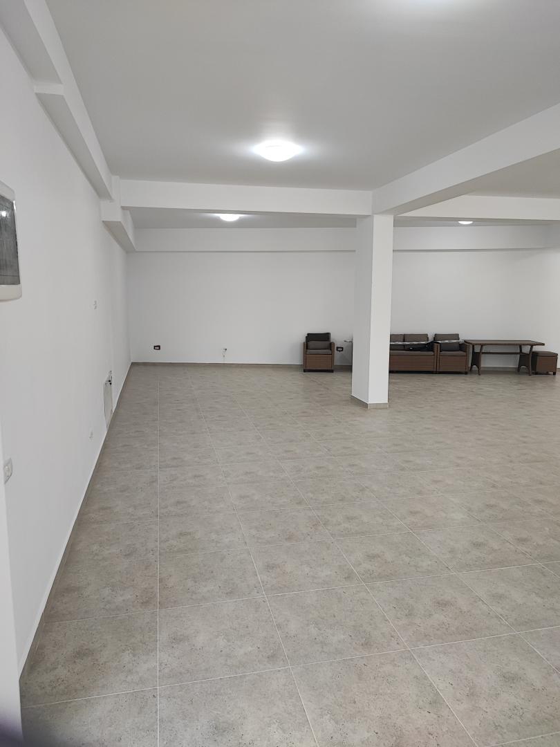 Inchiriez spatiu comercial -189mp – Titan – Bv Nicolae Grigorescu