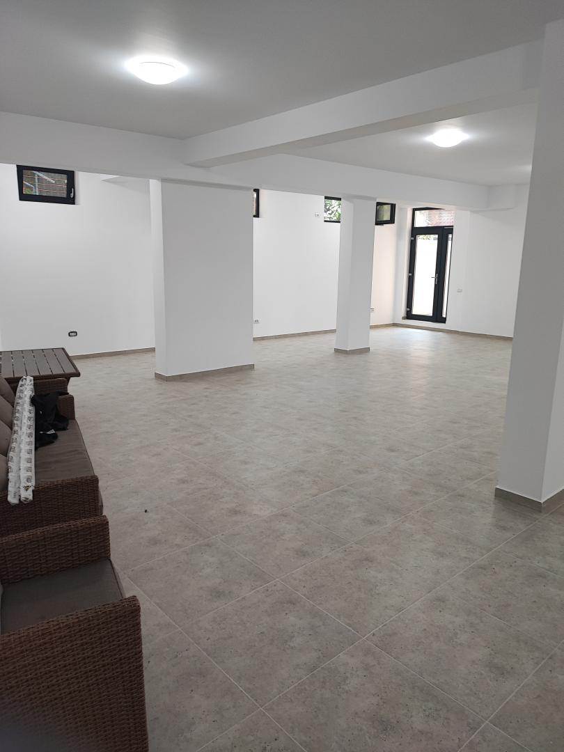 Inchiriez spatiu comercial -189mp – Titan – Bv Nicolae Grigorescu