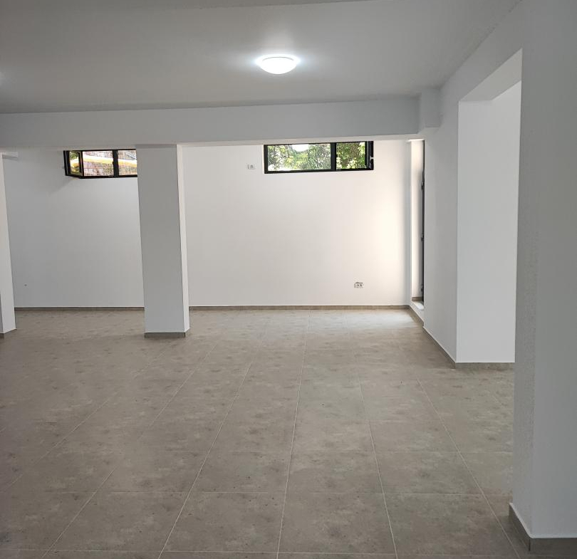 Inchiriez spatiu comercial -189mp – Titan – Bv Nicolae Grigorescu