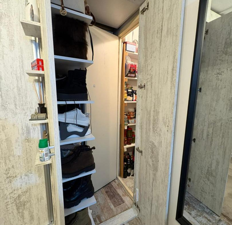 Vand apartament 2 camere,, renovat integral – Metrou Piața Iancu