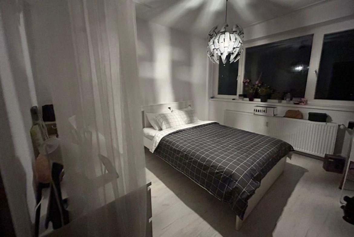 Vand apartament 2 camere,, renovat integral – Metrou Piața Iancu